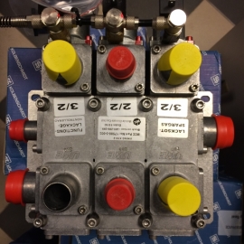 Кран опалення VANHOOL потрійний UWE MMC